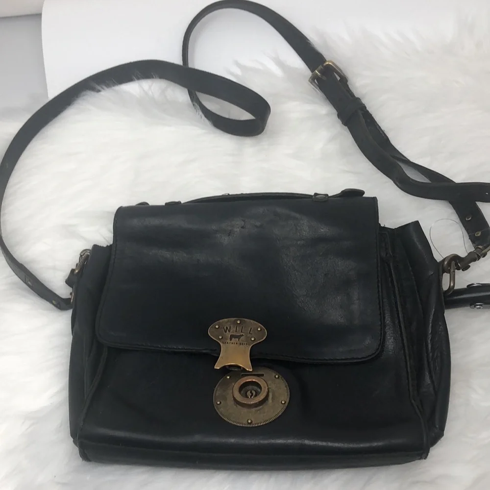 WILL Leather Goods Black Leather Crossbody Bag Brass Hardware 7x10